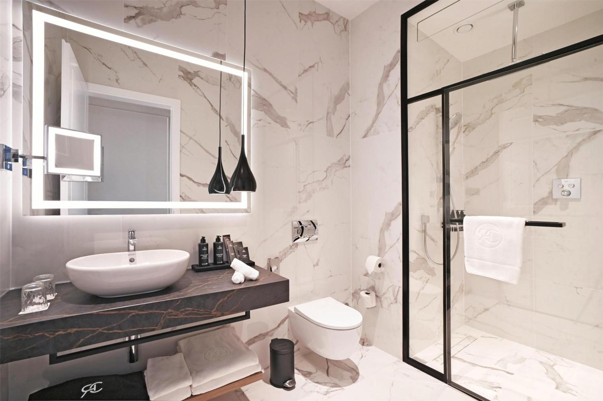 Radisson Collection Hotel, Basilica Budapest Luaran gambar